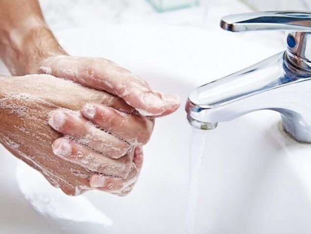 cuci tangan saat cacingan